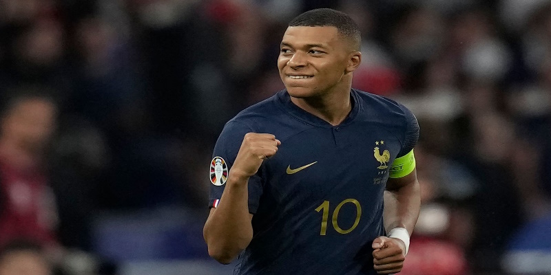 Kylian Mbappe tiền đạo trẻ nhất lọt tốp 10 cầu thủ ghi bàn nhiều nhất Worldcup